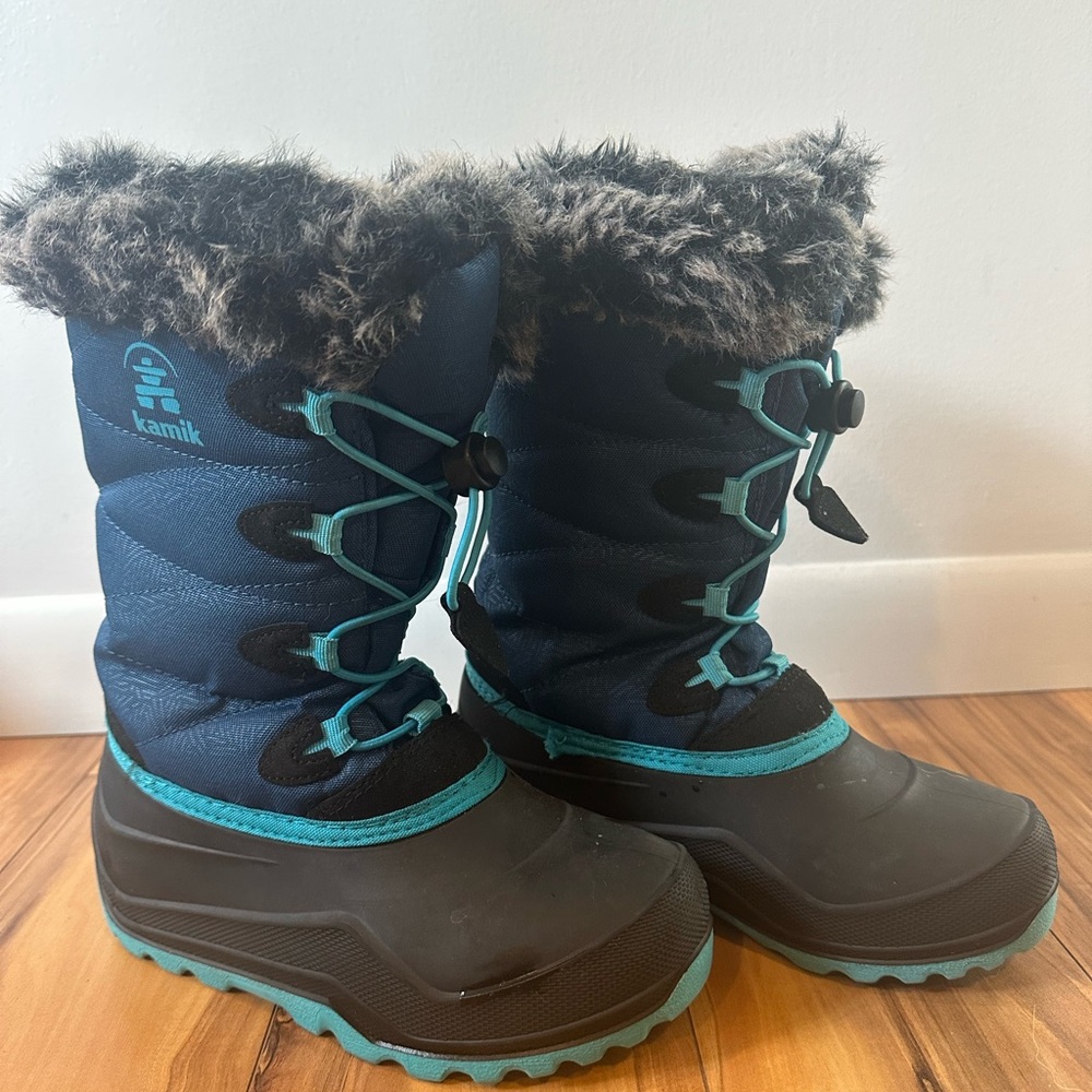 Kamik Blue and Black Winter Boots